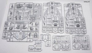 PG Unleashed Nu Gundam - 메탈릭 사출된 은색 런너들 (1/2)